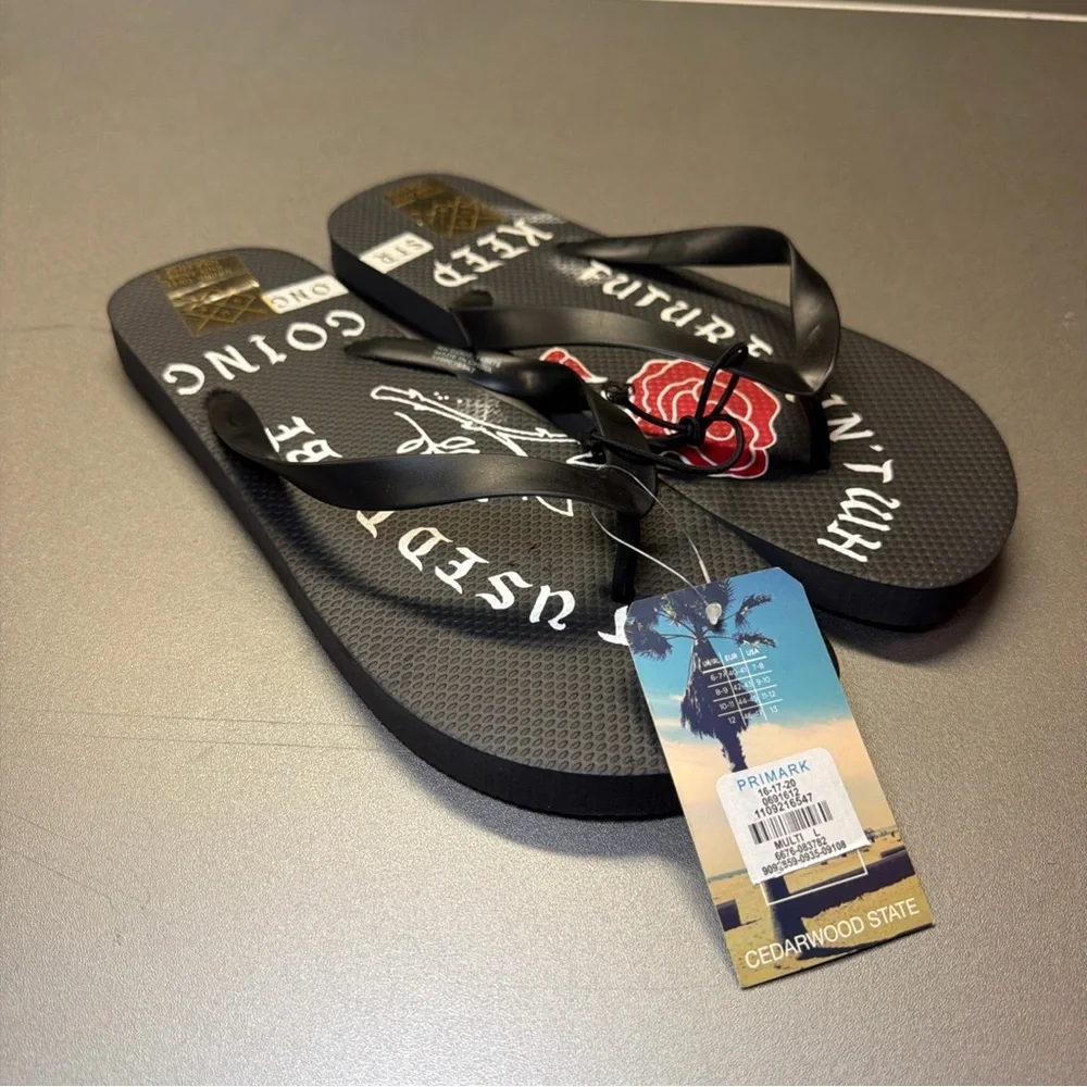 Primark Men’s Sandals Flip Flops Rose Design Black/ Red Soft Size‎ 11/12 NWT